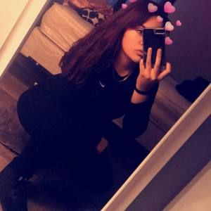 Meet your Posher, Deanna